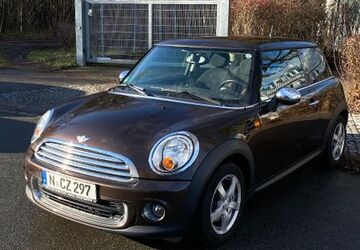 Mini ONE 105.000 km 5.300 &euro; Nürnberg 90451