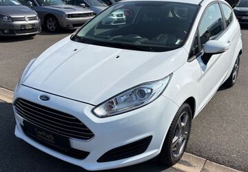 Ford Fiesta 88.772 km 5.699 &euro; Fürth 90763