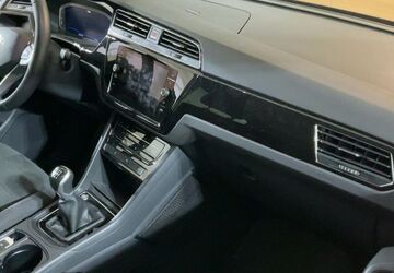 VW Touran 15.800 km 33.970 &euro; Nürnberg 90482