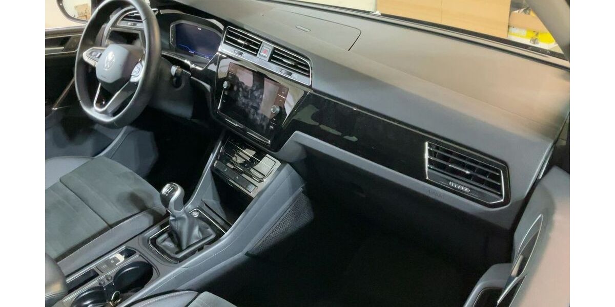 VW Touran 15.800 km 33.970 &euro; Nürnberg 90482