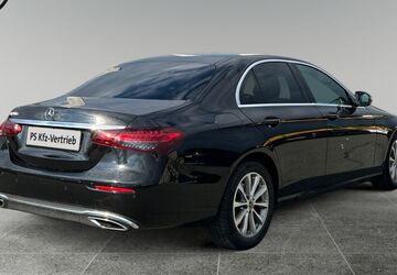 Mercedes-Benz E 200 194.900 km 24.980 &euro; Nürnberg 90480