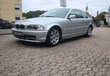 BMW 320 221.000 km 4.099 &euro; Nürnberg 90441