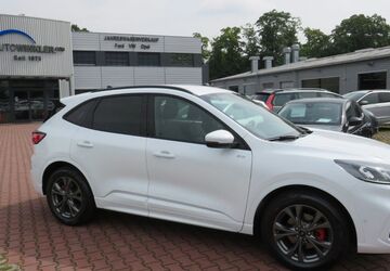 Ford Kuga 8.973 km 33.990 &euro; Nürnberg 90431