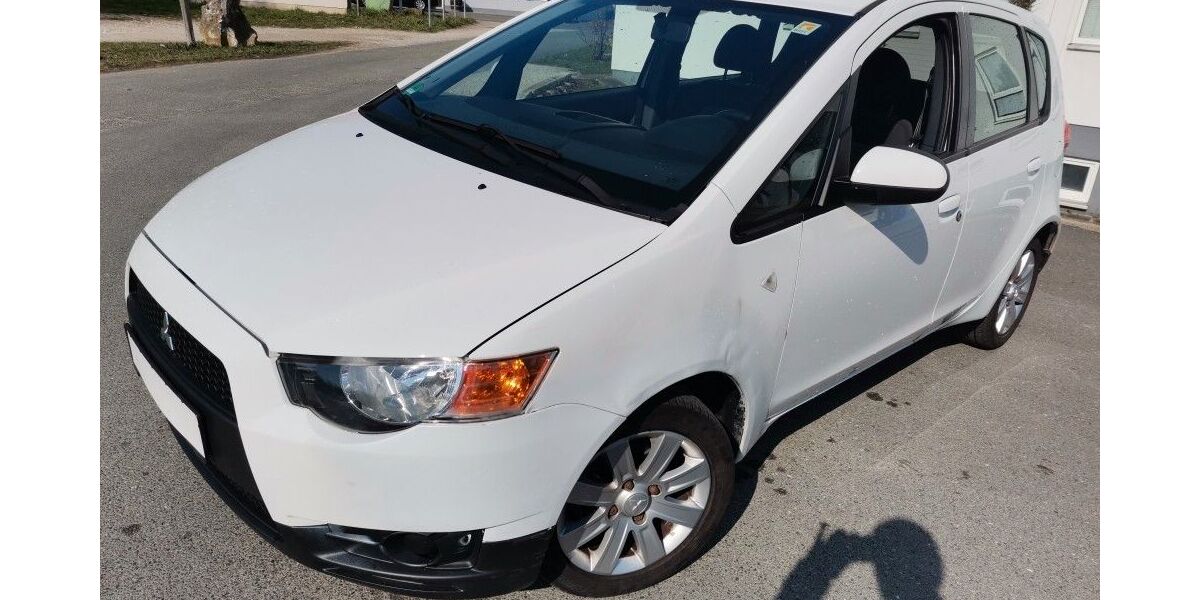 Mitsubishi Colt 106.750 km 2.799 &euro; Fürth 90762