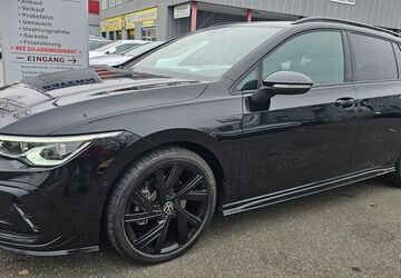 VW Golf 5.233 km 29.970 &euro; Fürth 90763