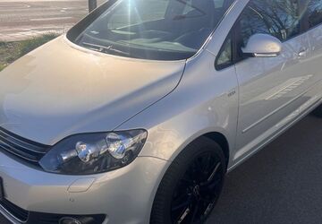 VW Golf 118.000 km 5.900 &euro; Nürnberg 90449