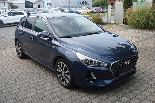 Hyundai i30 159.500 km 10.900 &euro; Fürth 90763