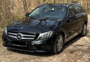 Mercedes-Benz C 220 149.000 km 17.300 &euro; Zirndorf 90513