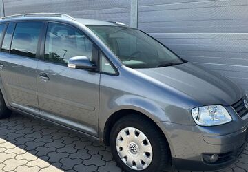 VW Touran 301.998 km 1.650 &euro; Fürth 90763