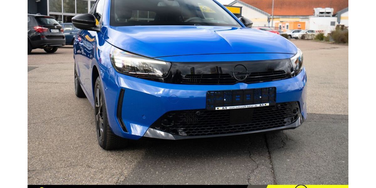 Opel Corsa 8.235 km 17.799 &euro; Neustadt an der Aisch 91413