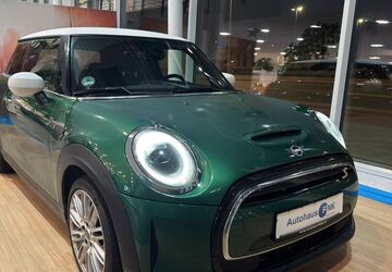Mini Cooper SE 49.391 km 17.400 &euro; Erlangen 91058