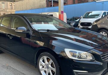 Volvo V60 321.128 km 5.850 &euro; Fürth ( bei Nürnberg ) 90762