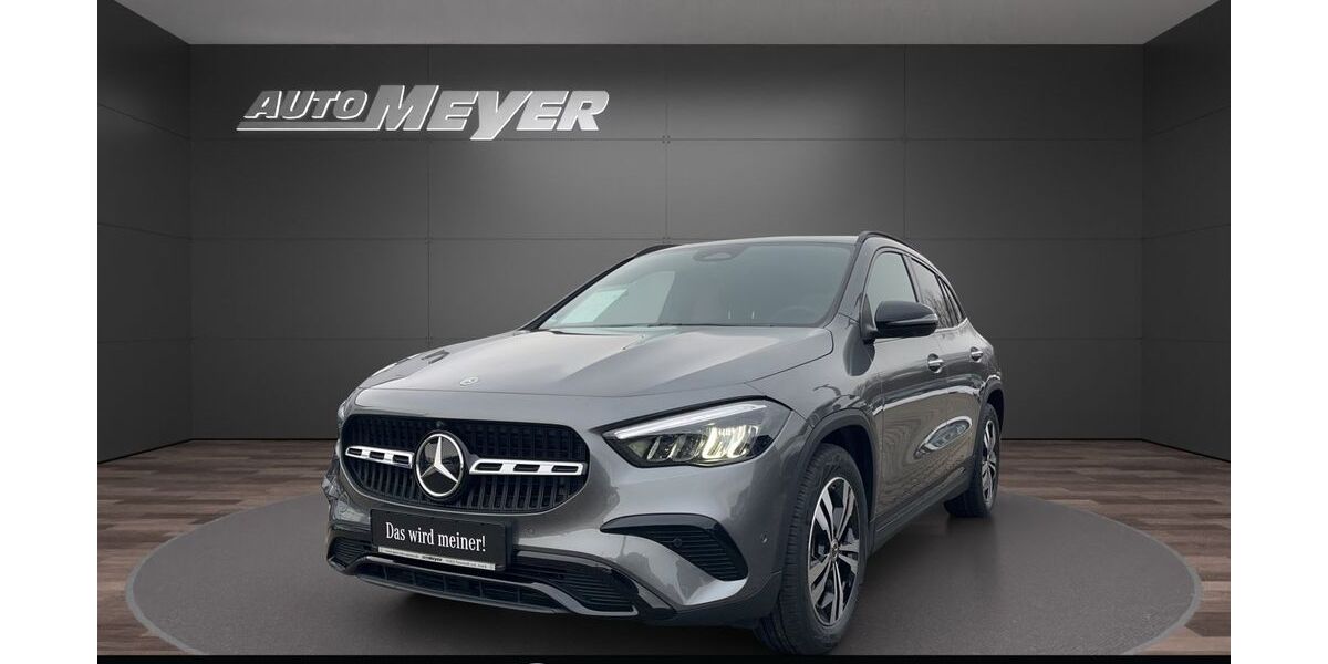 Mercedes-Benz GLA 180 10.800 km 36.930 &euro; Neustadt a.d. Aisch 91413