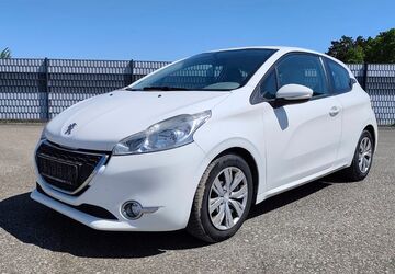 Peugeot 208 199.509 km 2.599 &euro; Fürth 90766
