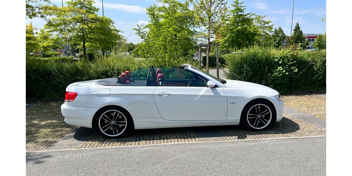 BMW 330 117.000 km 13.500 &euro; Fürth 90765