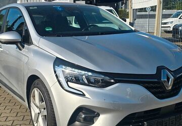 Renault Clio 174.430 km 8.500 &euro; Nürnberg 90439