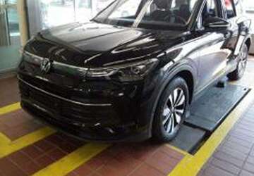 VW Tiguan 9.300 km 35.890 &euro; Roth 91154