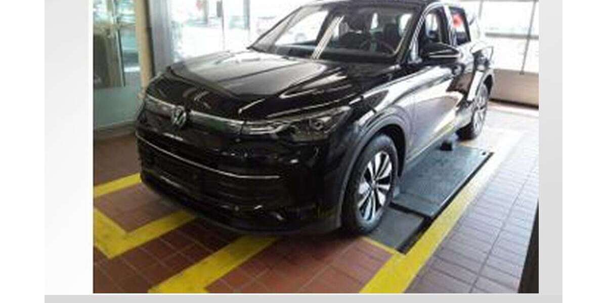 VW Tiguan 9.300 km 35.890 &euro; Roth 91154