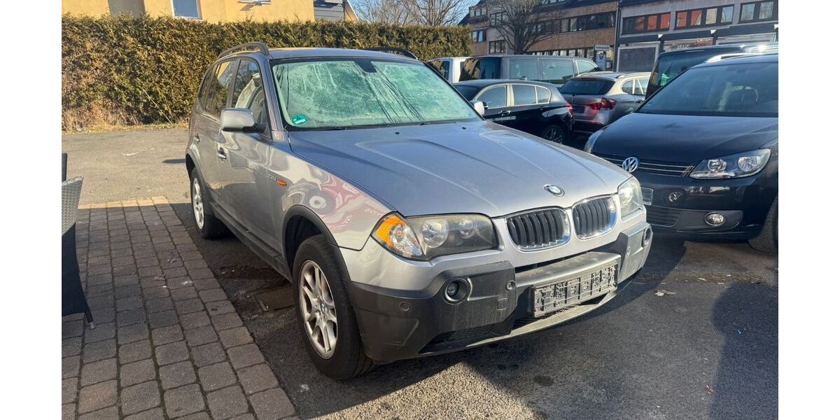 BMW X3 321.000 km 2.750 &euro; Nürnberg 90482