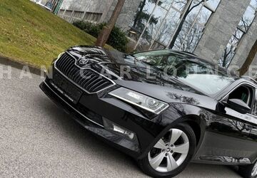 Skoda Superb 100.000 km 16.950 &euro; Nürnberg 90431