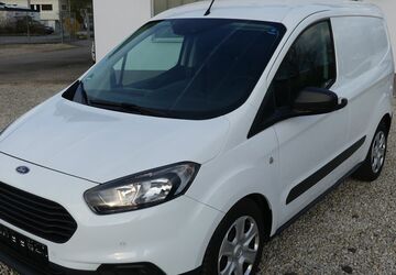 Ford Transit Courier 5.450 km 14.890 &euro; Schwanstetten 90596