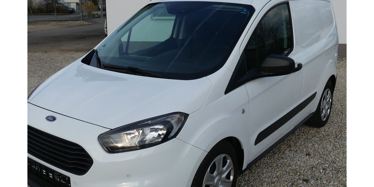 Ford Transit Courier 5.450 km 14.890 &euro; Schwanstetten 90596