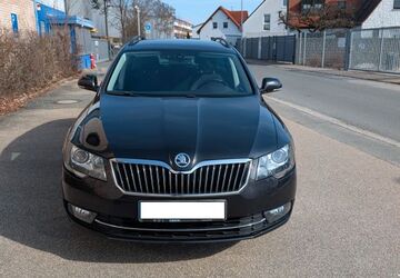 Skoda Superb 235.000 km 8.500 &euro; Feucht 90537