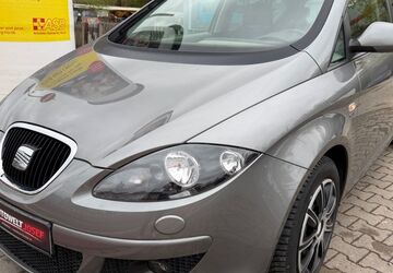 Seat Altea 158.401 km 1.950 &euro; Nürnberg 90441