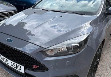 Ford Focus 145.000 km 12.980 &euro; Fürth 90763