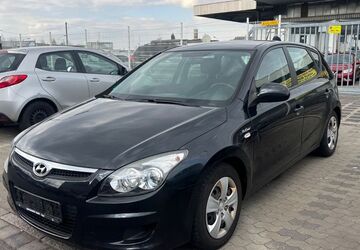 Hyundai i30 203.455 km 899 &euro; Nürnberg 90439