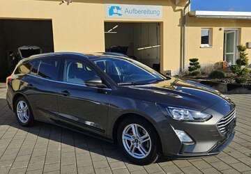 Ford Focus 99.000 km 11.990 &euro; Büchenbach 91186