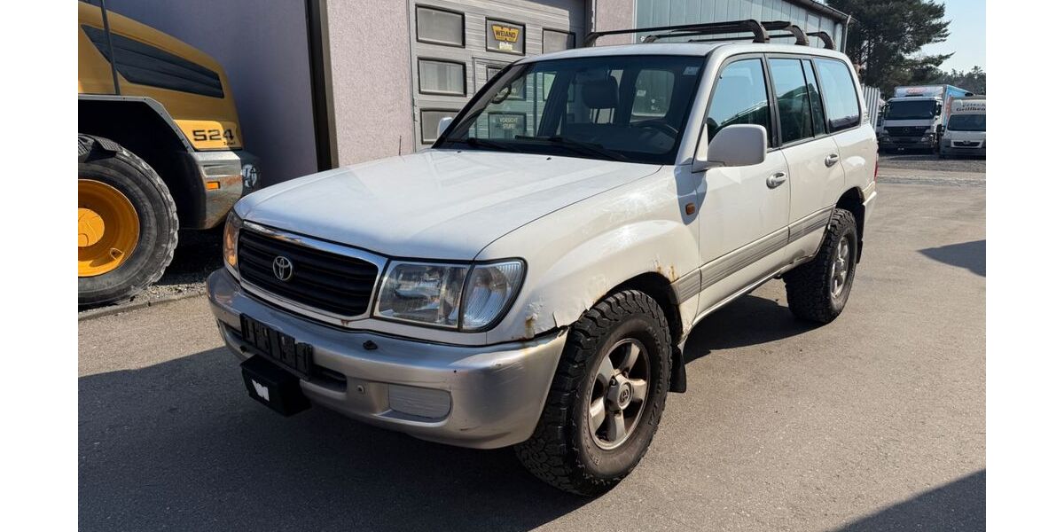 Toyota Land Cruiser 568.000 km 5.500 &euro; Wendelstein / Nürnberg 90530
