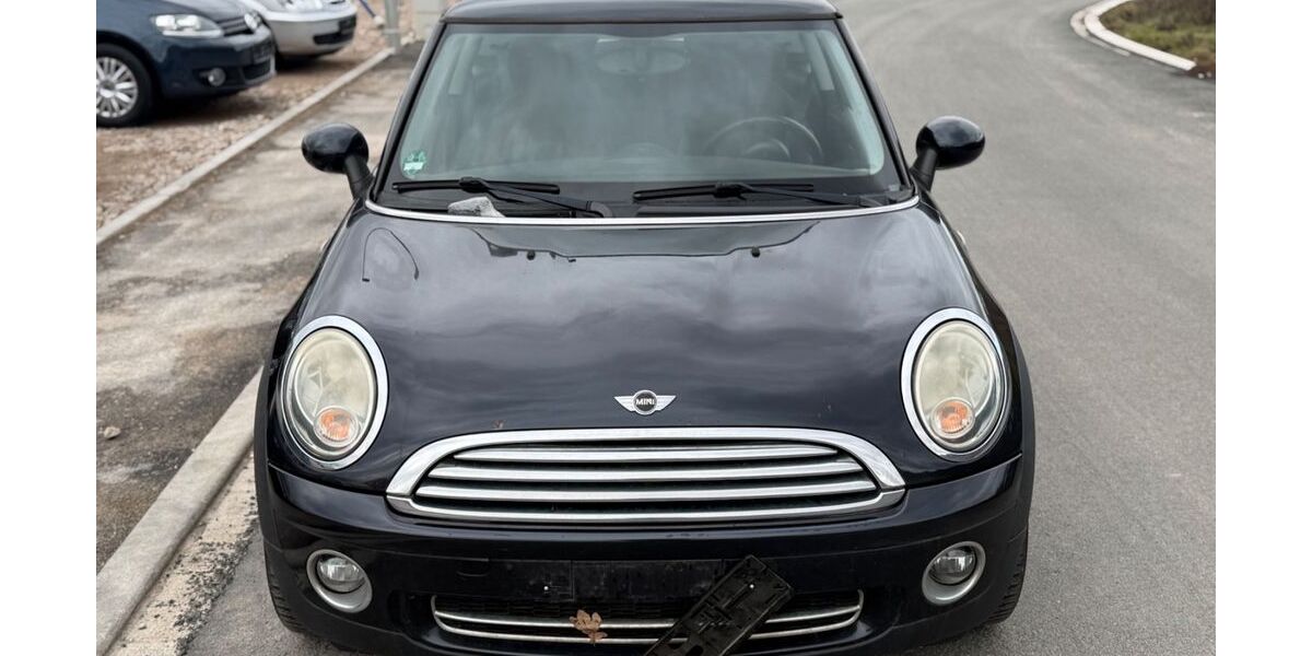 Mini Cooper 128.000 km 4.950 &euro; Grosshabersdorf 90613
