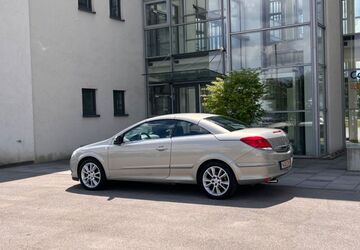 Opel Astra 196.000 km 2.400 &euro; Nürnberg 90431