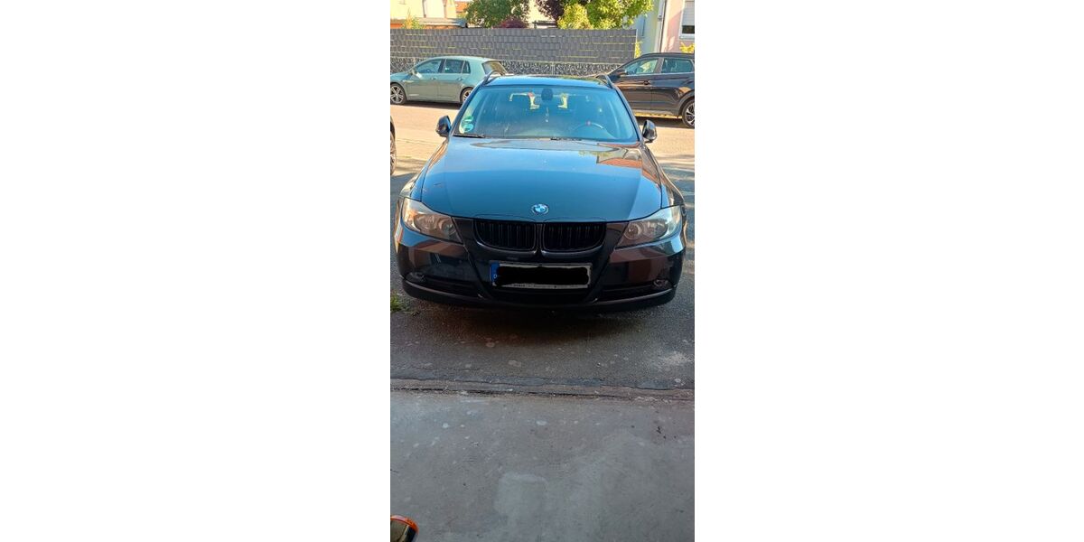 BMW 320 195.000 km 2.500 &euro; Fürth 90768