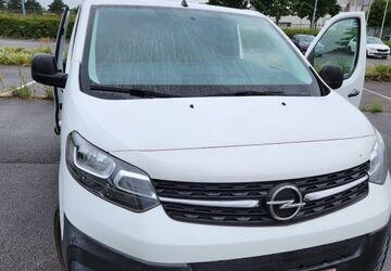 Opel Vivaro 40.000 km 17.500 &euro; Nürnberg 90455
