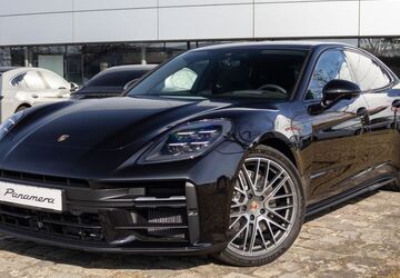 Porsche Panamera 9.900 km 144.990 &euro; Nürnberg 90425