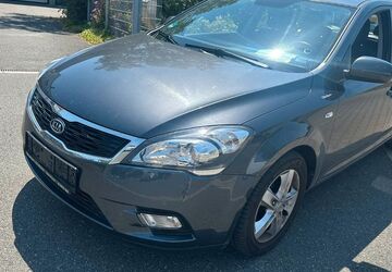 Kia ceed / Ceed 173.500 km 2.990 &euro; Fürth 90763
