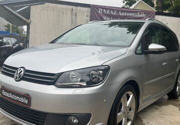 VW Touran 150.000 km 9.390 &euro; Fürth 90763