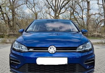 VW Golf 107.300 km 15.990 &euro; Nürnberg 90441