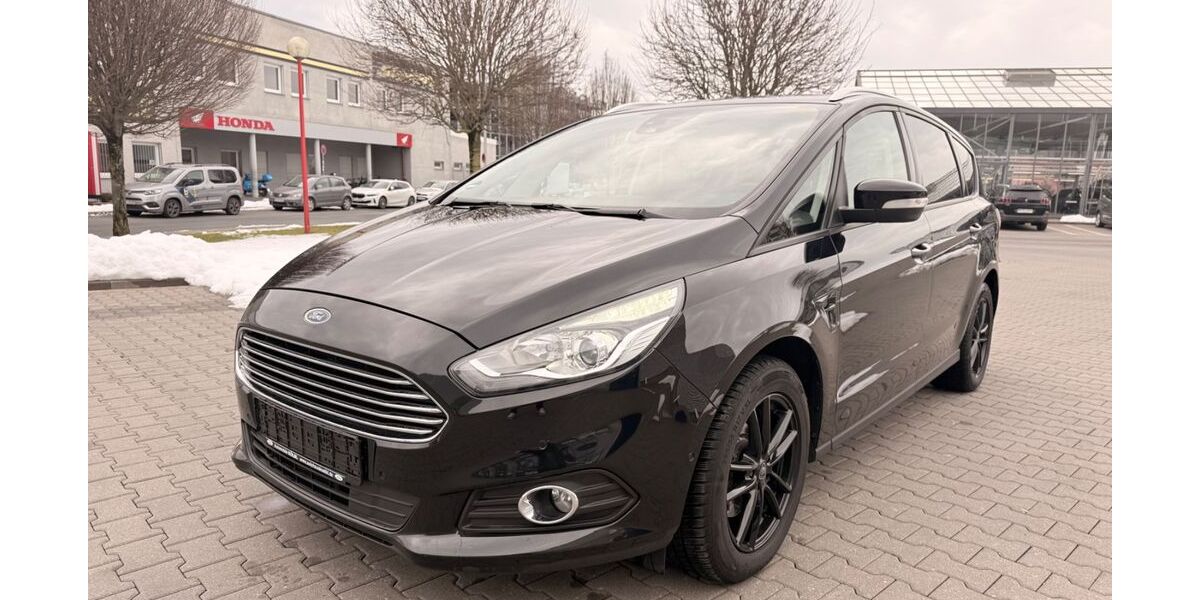 Ford S-Max 124.000 km 14.990 &euro; Fürth 90763