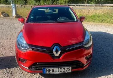 Renault Clio 96.000 km 7.999 &euro; Fürth 90763