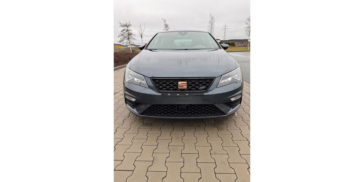 Seat Leon 38.000 km 24.500 &euro; Herzogenaurach 91074