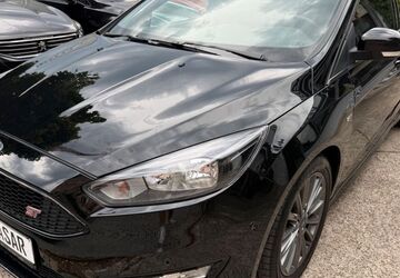 Ford Focus 99.000 km 8.980 &euro; Fürth 90763