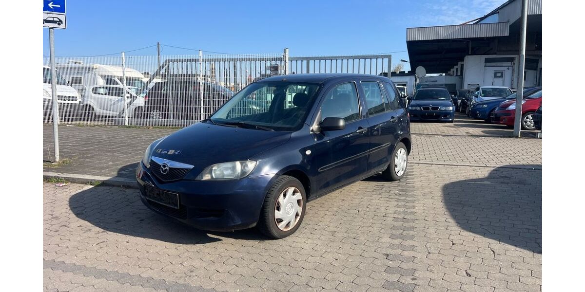 Mazda 2 102.655 km 550 &euro; Nürnberg 90439