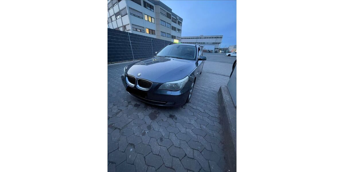 BMW 525 199.000 km 2.670 &euro; Erlangen 91052