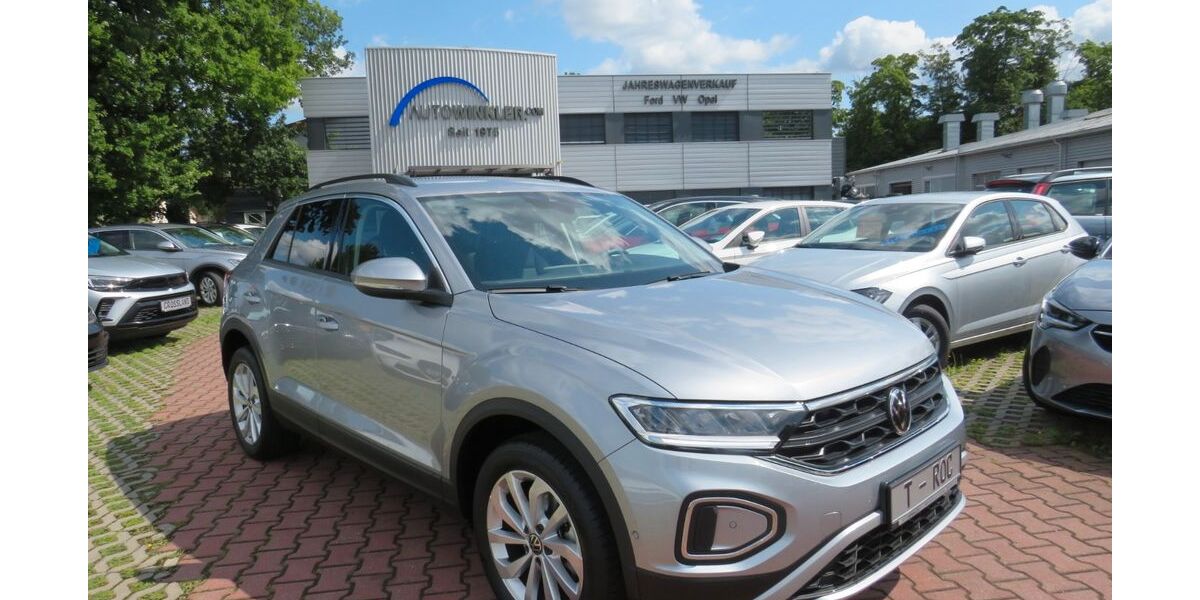 VW T-Roc 14.924 km 28.990 &euro; Nürnberg 90431