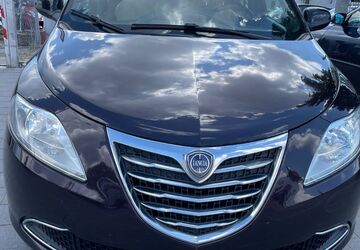 Lancia Ypsilon 96.000 km 5.990 &euro; Nürnberg 90431