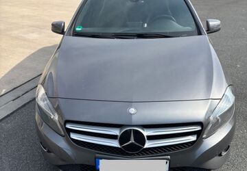 Mercedes-Benz A 180 142.000 km 13.300 &euro; Fürth 90768