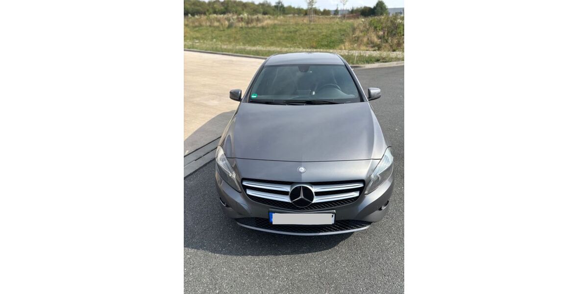 Mercedes-Benz A 180 142.000 km 13.300 &euro; Fürth 90768